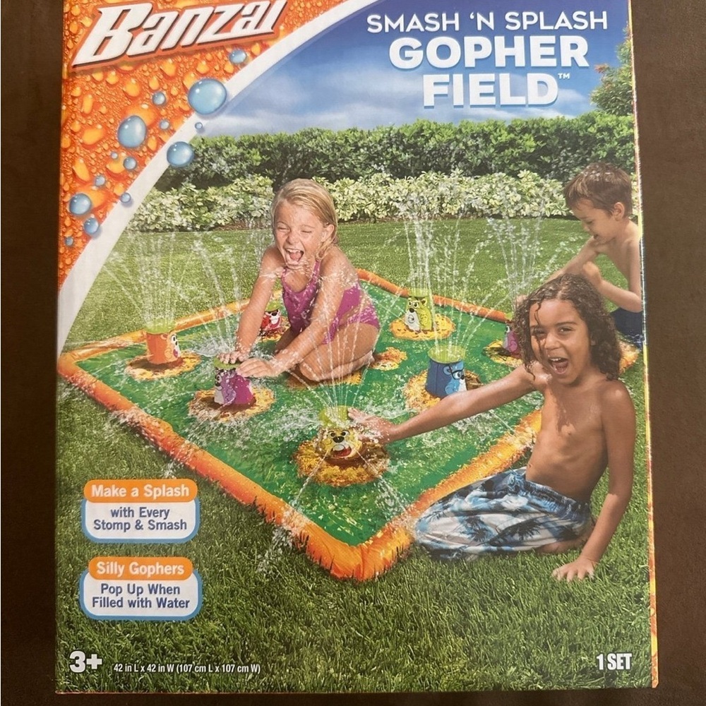 Banzai Smash 'N Splash Gopher Field